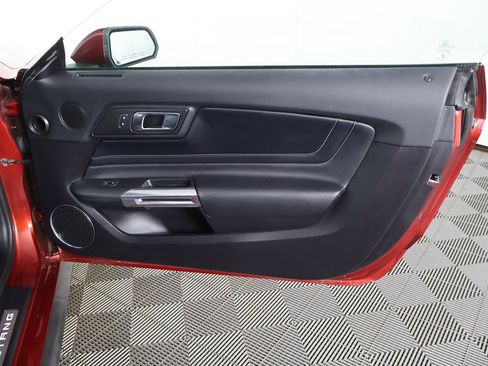 Used 2019 Ford Mustang GT Premium w/ Equipment Group 401A image 22