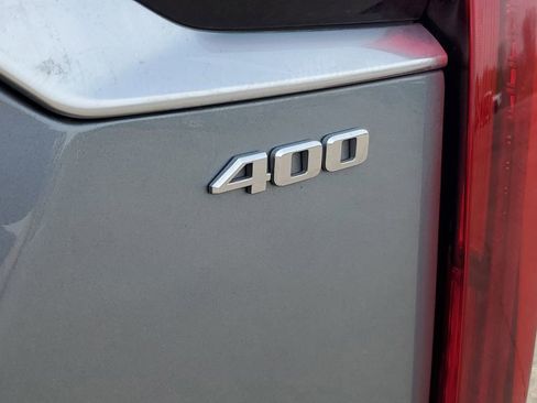 Used 2025 Cadillac XT6 Premium Luxury w/ LPO, Floor Liner Package AWD/4WD image 33