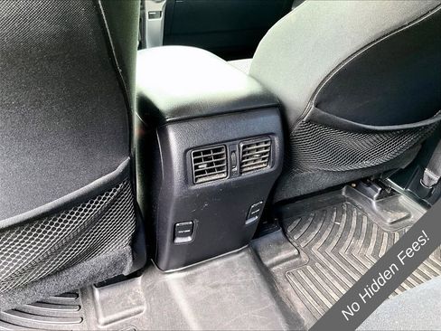 Used 2015 Toyota 4Runner SR5 AWD/4WD image 27