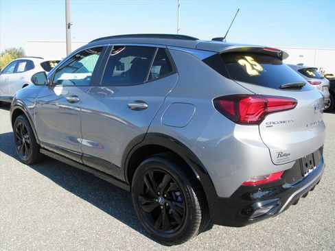 Used 2025 Buick Encore GX Sport Touring w/ Advanced Technology Package image 5