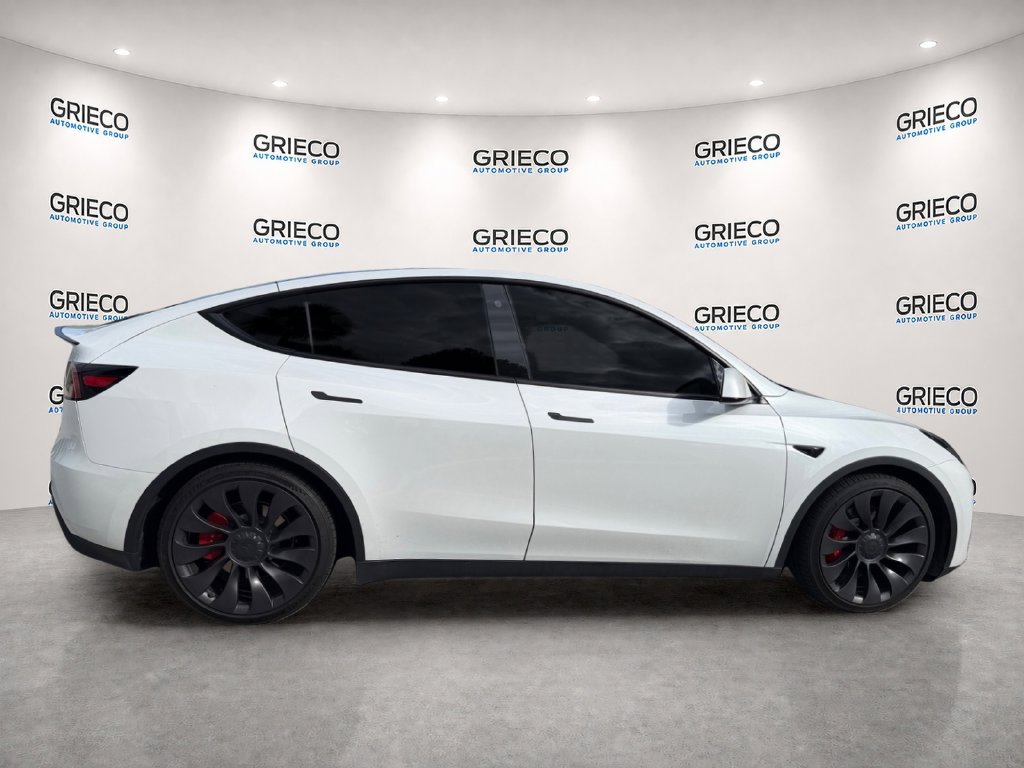Used 2023 Tesla Model Y Performance AWD/4WD image 8