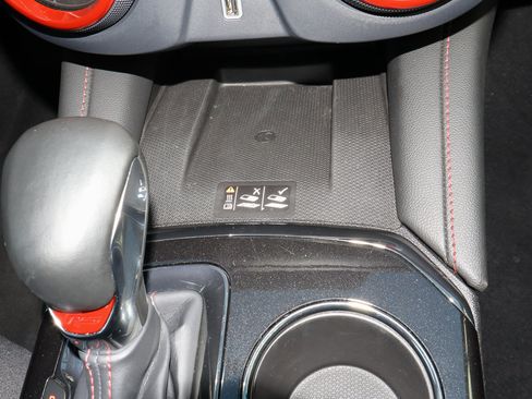 Used 2025 Chevrolet Blazer RS image 21