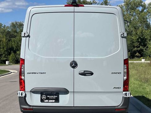 New 2026 Mercedes-Benz Sprinter 2500 image 17