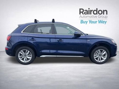 Used 2022 Audi Q5 2.0T Premium w/ Convenience Package image 9