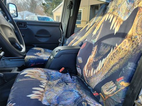 Used 2004 Jeep Wrangler X w/ Full Face Tire & Wheel Group image 9