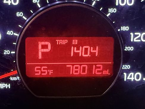 Used 2019 Kia Soul Base w/ Convenience Package image 18