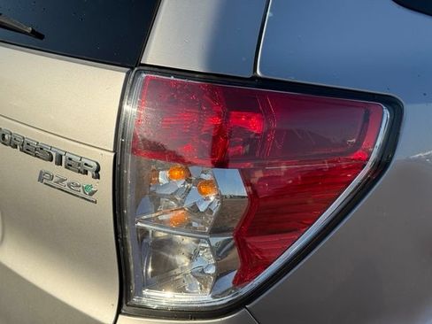 Used 2011 Subaru Forester 2.5X Premium AWD/4WD image 13