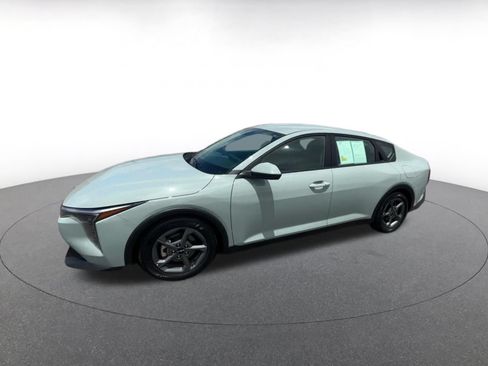 Used 2025 Kia K4 FWD image 7