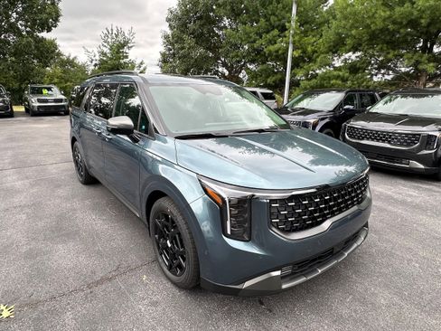 New 2026 Kia Carnival SX w/ SX Dark Edition Package image 3