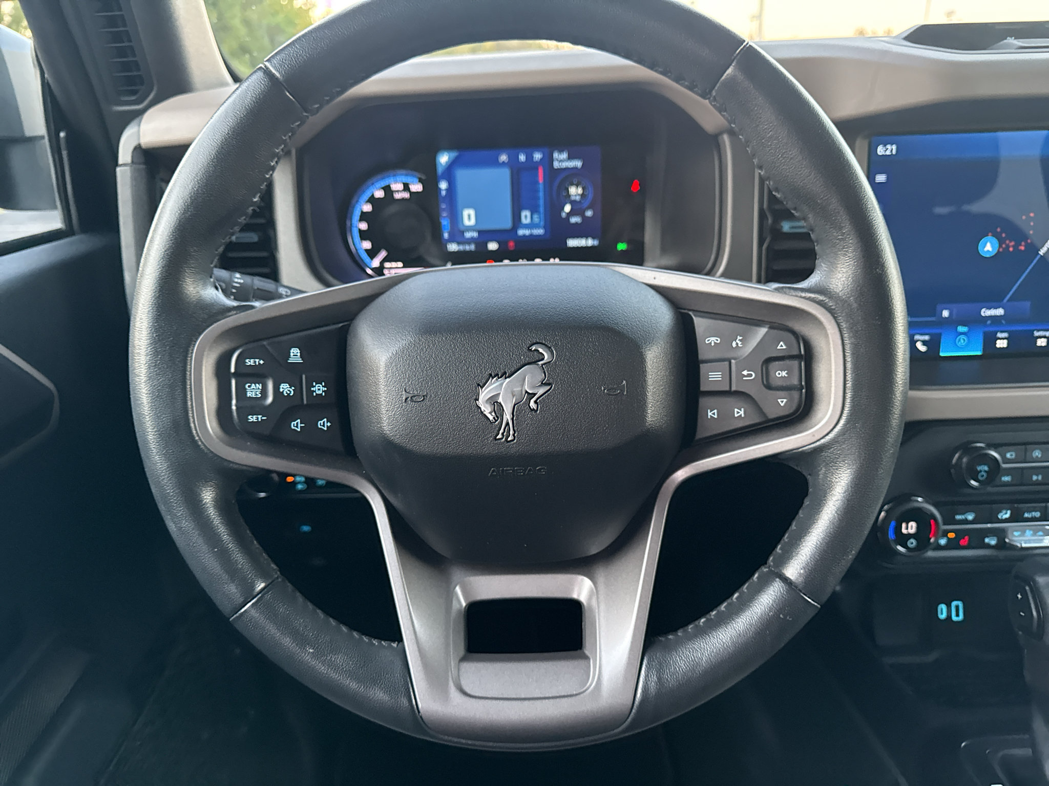 Used 2024 Ford Bronco Wildtrak AWD/4WD image 22
