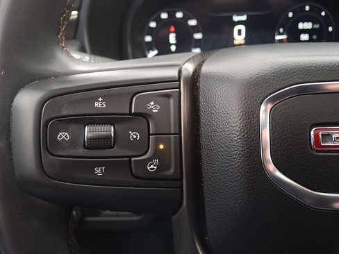 Used 2023 GMC Yukon AT4 w/ LPO, Floor Liner Package AWD/4WD image 23