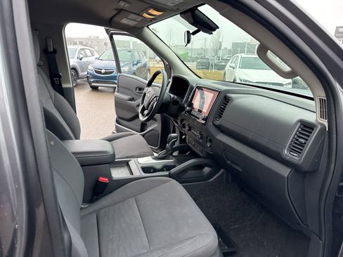Used 2022 Nissan Frontier S w/ Technology Package image 25
