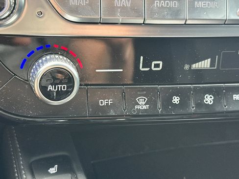 Used 2025 Kia Telluride SX X-Line AWD/4WD image 29