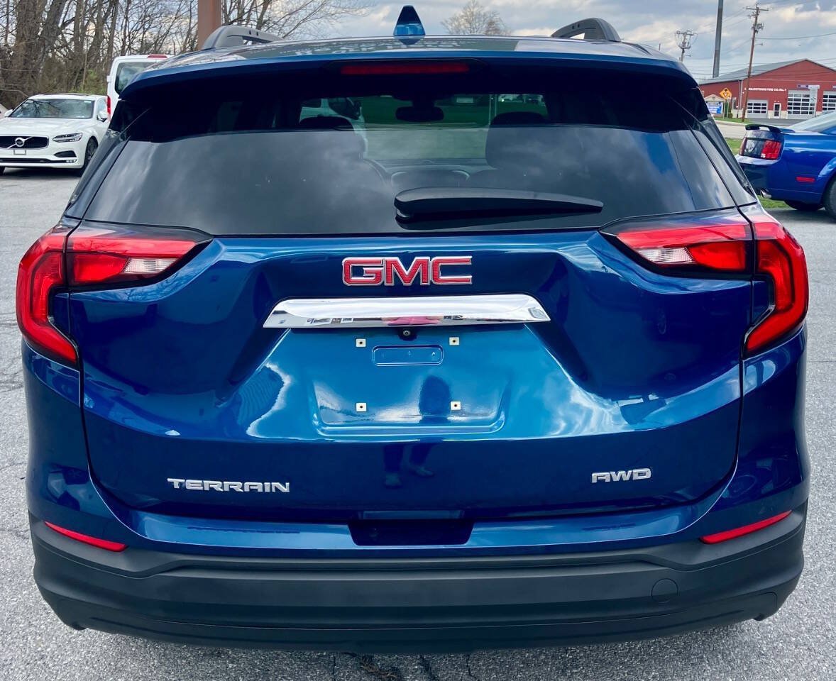 Used 2020 GMC Terrain SLE w/ Driver Convenience Package AWD/4WD image 5