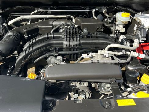 Used 2020 Subaru Crosstrek 2.0i Premium w/ Moonroof Package 2 image 22