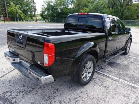 Used 2014 Nissan Frontier 2WD Crew Cab Long Bed image 8