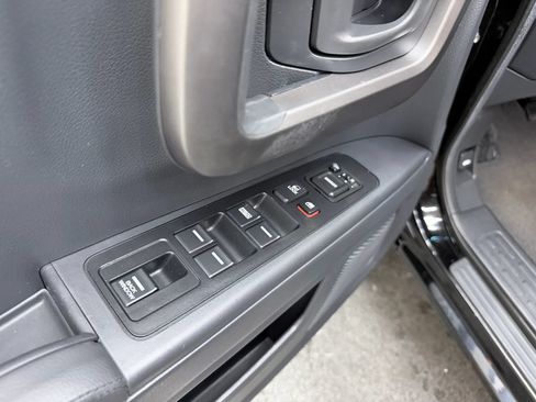 Used 2010 Honda Ridgeline RTL image 16