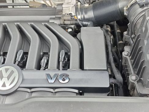 Used 2023 Volkswagen Atlas SEL Premium AWD/4WD image 13
