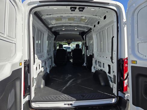 New 2026 Ford Transit 250 148 Medium Roof image 4