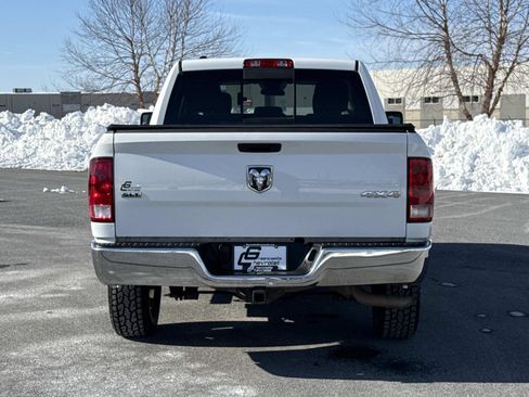 Used 2019 RAM 1500 Classic SLT image 25