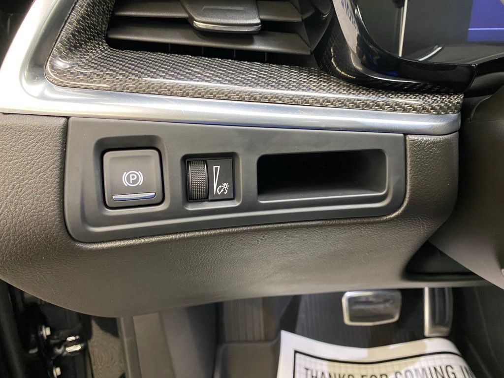 Used 2023 Cadillac XT5 Sportv AWD/4WD image 23