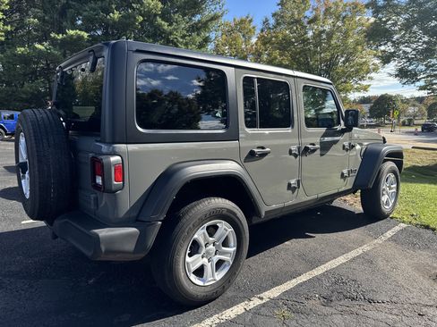 Certified 2022 Jeep Wrangler Unlimited Sport image 6
