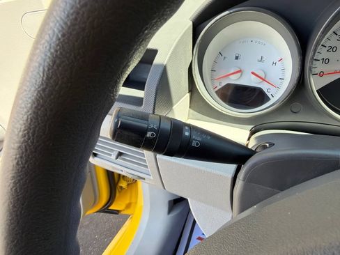Used 2007 Dodge Caliber SXT FWD image 14