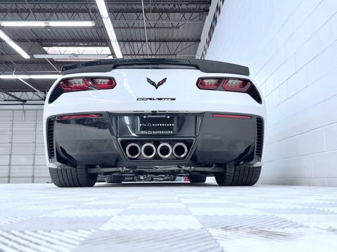 Used 2017 Chevrolet Corvette Grand Sport w/ Carbon Flash Badge Package image 32