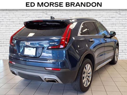 Used 2021 Cadillac XT4 Premium Luxury w/ Driver Awareness Package image 5