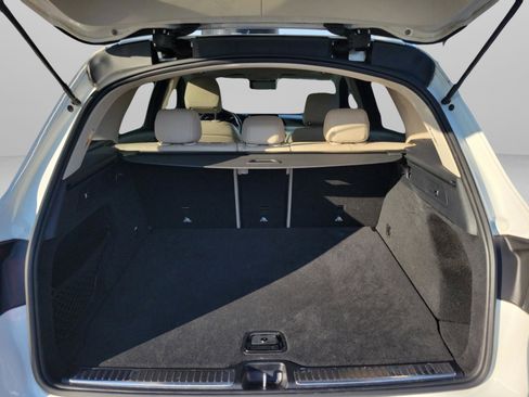 Certified 2022 Mercedes-Benz GLC 300 image 8