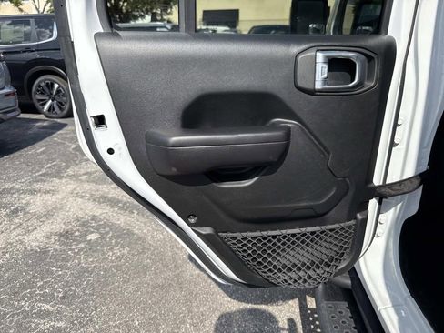 Used 2021 Jeep Wrangler Unlimited Sport AWD/4WD image 13