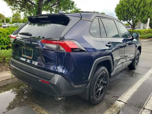 Used 2024 Toyota RAV4 XLE FWD image 4