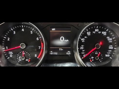 Used 2018 Volkswagen Passat 2.0T SEL Premium FWD image 47