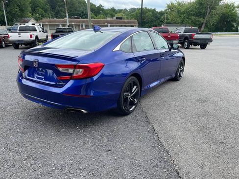 Used 2019 Honda Accord Sport image 7
