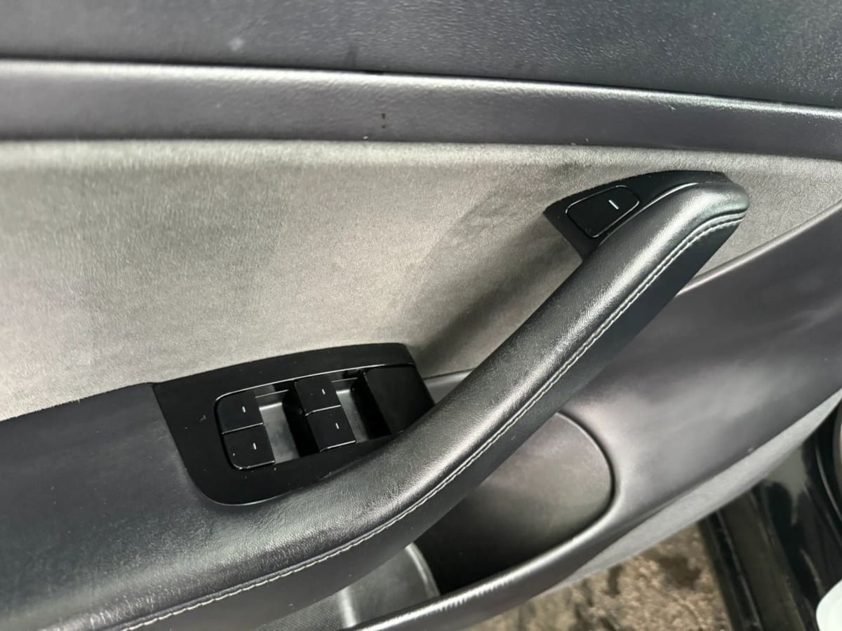 Used 2019 Tesla Model 3 Standard Range Plus RWD image 34