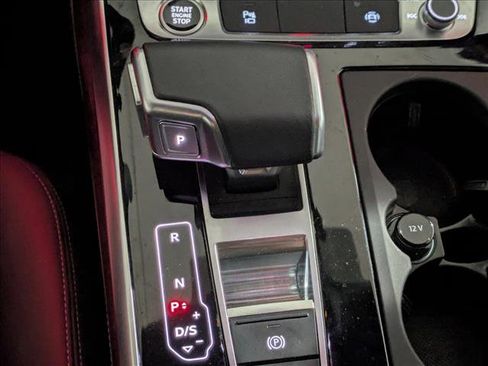 Certified 2025 Audi Q7 3.0T Premium Plus image 12