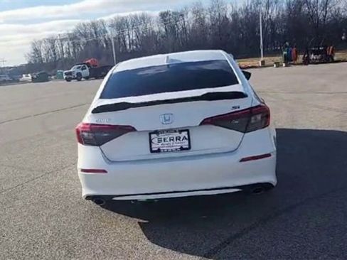 Used 2024 Honda Civic Si image 9