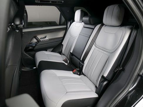 New 2026 Land Rover Range Rover Sport Dynamic SE AWD/4WD image 5
