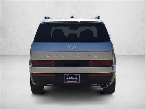 Used 2024 Hyundai Santa Fe SEL FWD image 13