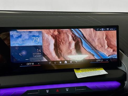 Used 2026 BMW X3 xDrive30 w/ Premium Package image 13