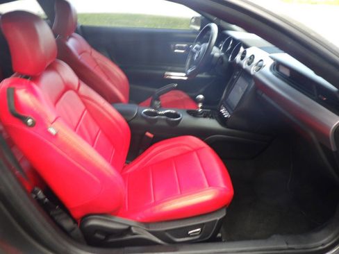 Used 2016 Ford Mustang GT image 11