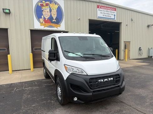 New 2026 RAM ProMaster 1500 w/ Convenience Group image 3