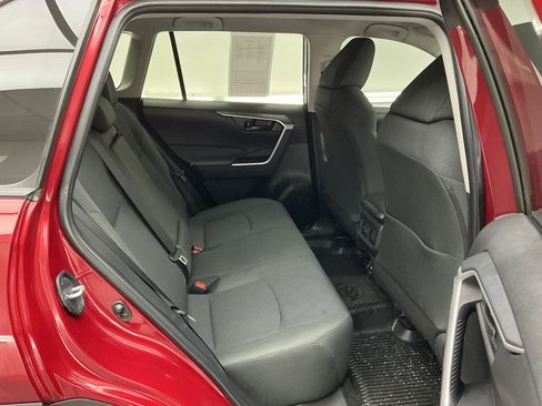 Used 2024 Toyota RAV4 LE image 23