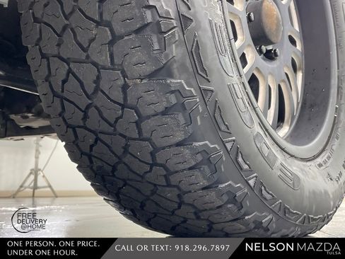 Used 2015 Chevrolet Colorado Z71 image 14