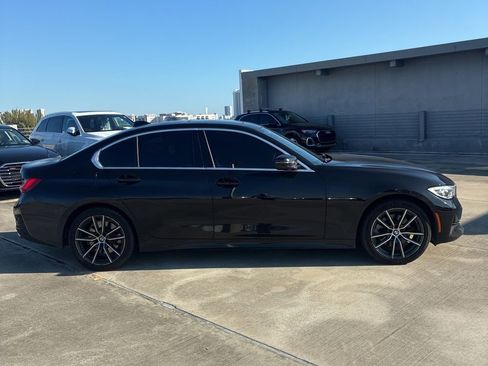 Used 2019 BMW 330i xDrive Sedan w/ Convenience Package image 3