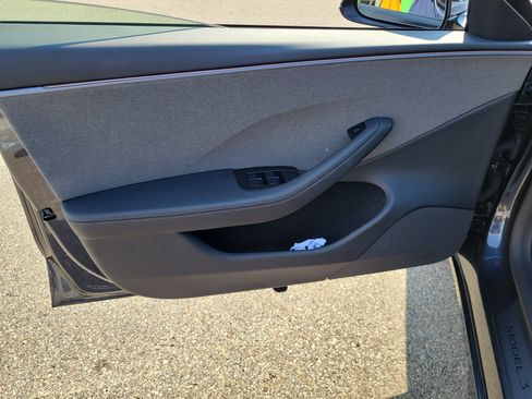 Used 2026 Tesla Model 3 RWD image 19