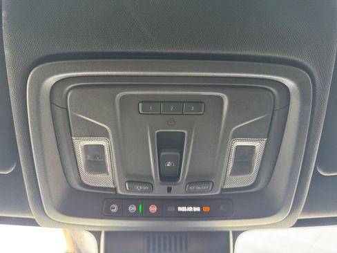 Used 2024 GMC Sierra 1500 AT4 w/ Technology Package AWD/4WD image 26