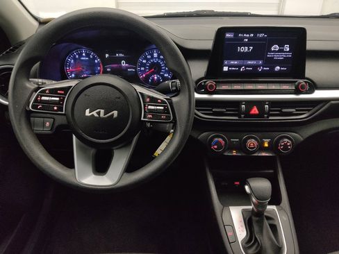 Used 2022 Kia Forte LXS FWD image 22