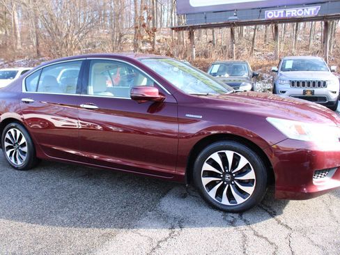 Used 2015 Honda Accord Touring image 5