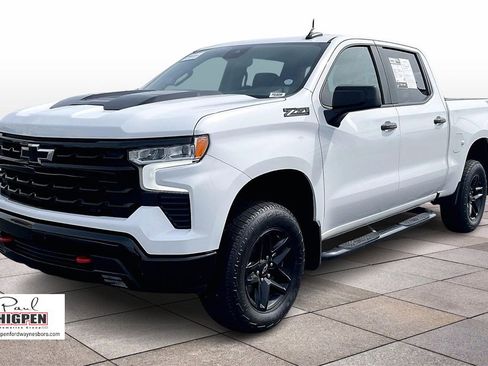 Used 2023 Chevrolet Silverado 1500 LT Trail Boss w/ Protection Package image 11